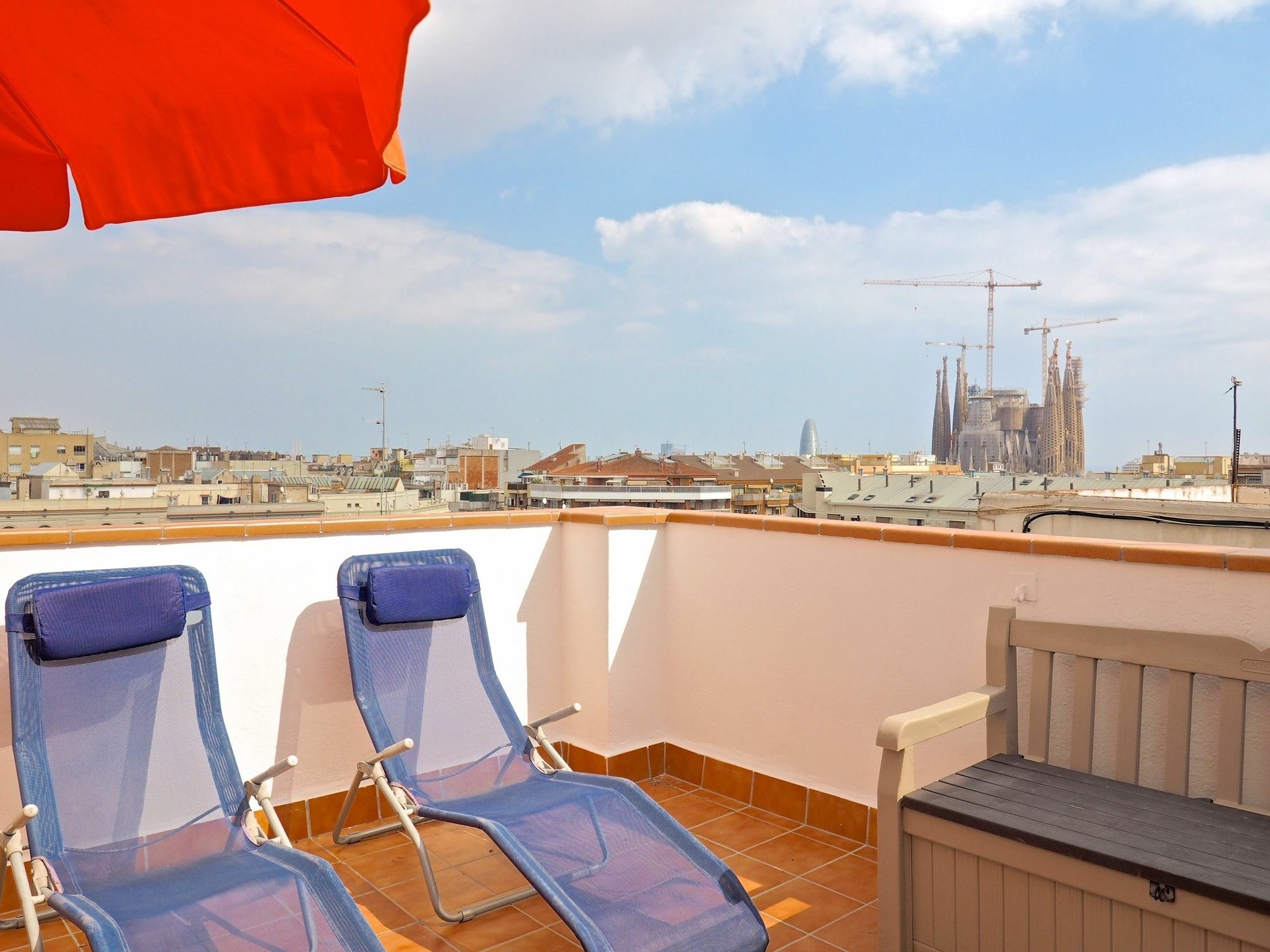 Sagrada Familia Attic Terrace Views Appartement